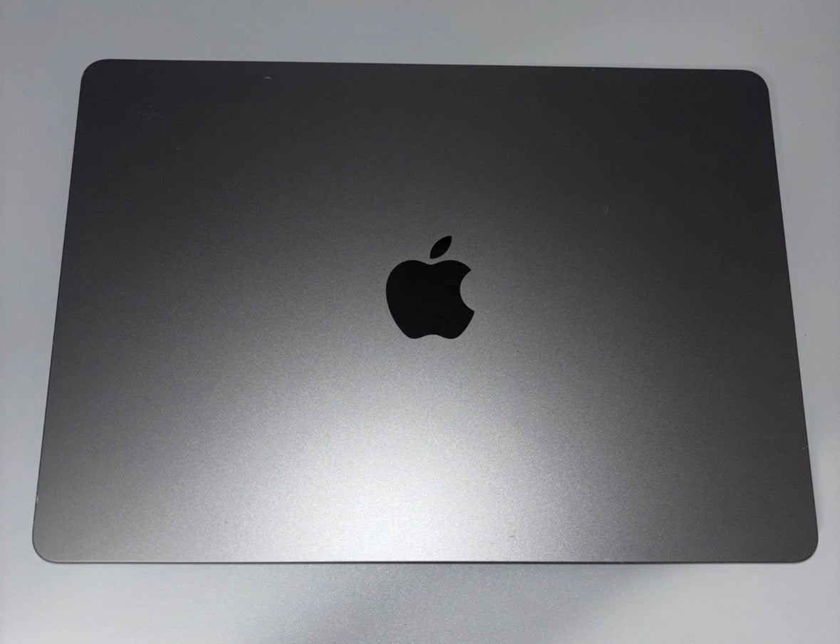 Apple MacBook Air 13.6” M2 | 256GB SSD | 8GB RAM | Space Grey | UK Keyboard
