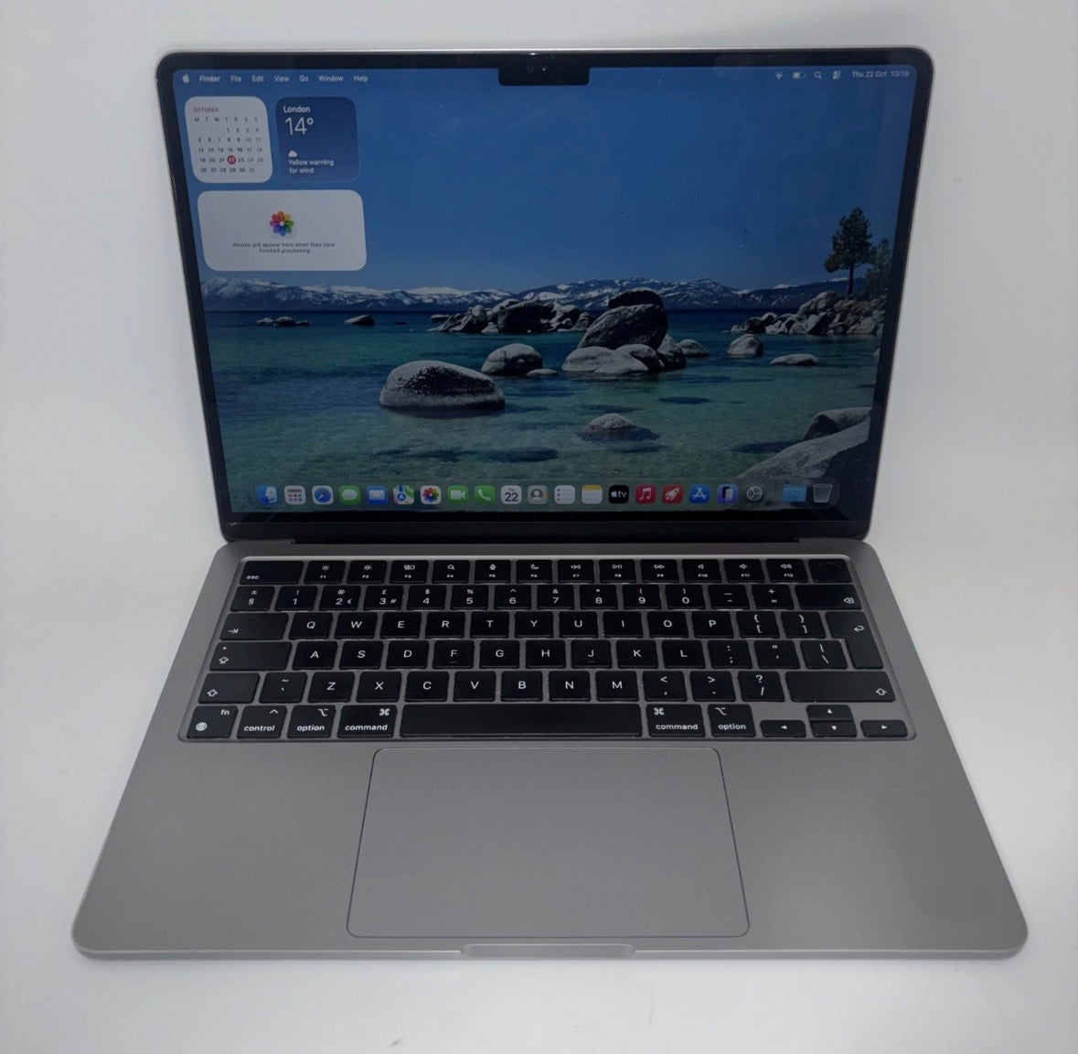 Apple MacBook Air 13.6” M2 | 256GB SSD | 8GB RAM | Space Grey | UK Keyboard