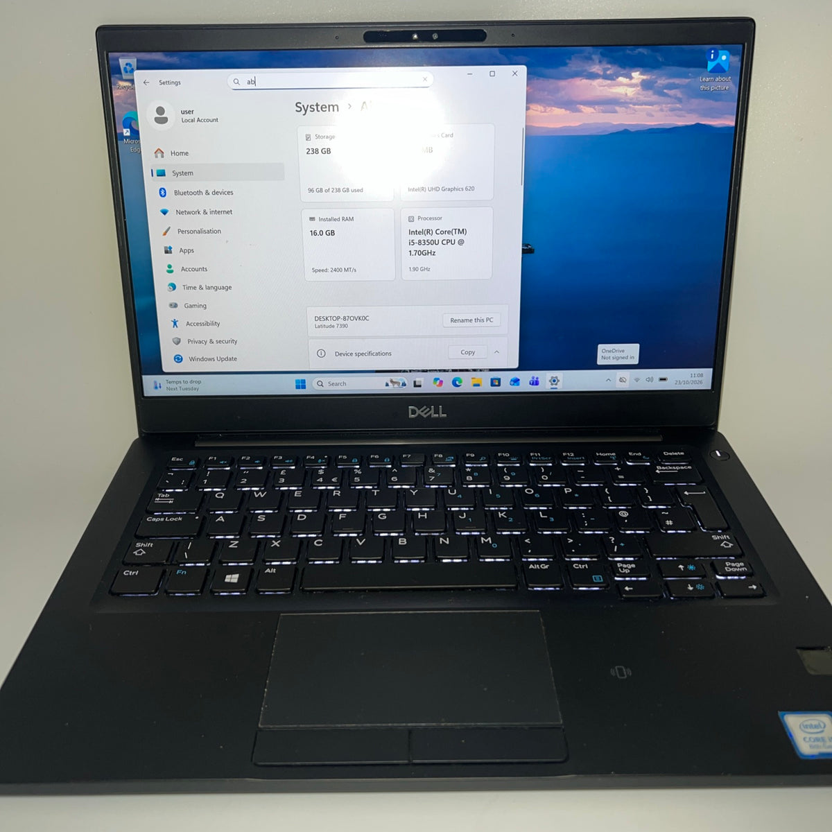 Dell Latitude 7390 Laptop 13.3" Full HD Screen Intel i5-8350U 16GB RAM 256GB (Grade B)