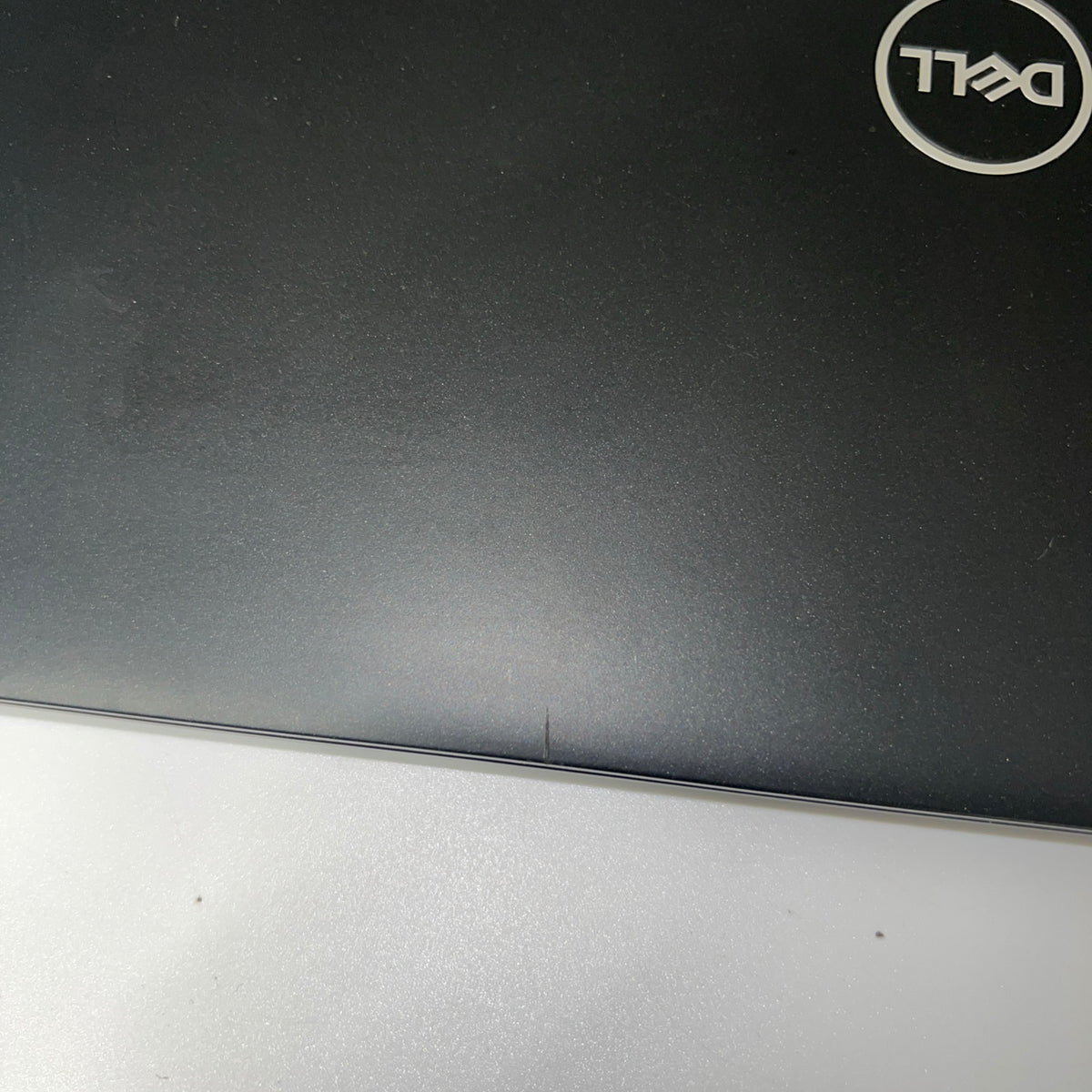 Dell Latitude 7390 Laptop 13.3" Full HD Screen Intel i5-8350U 16GB RAM 256GB (Grade B)