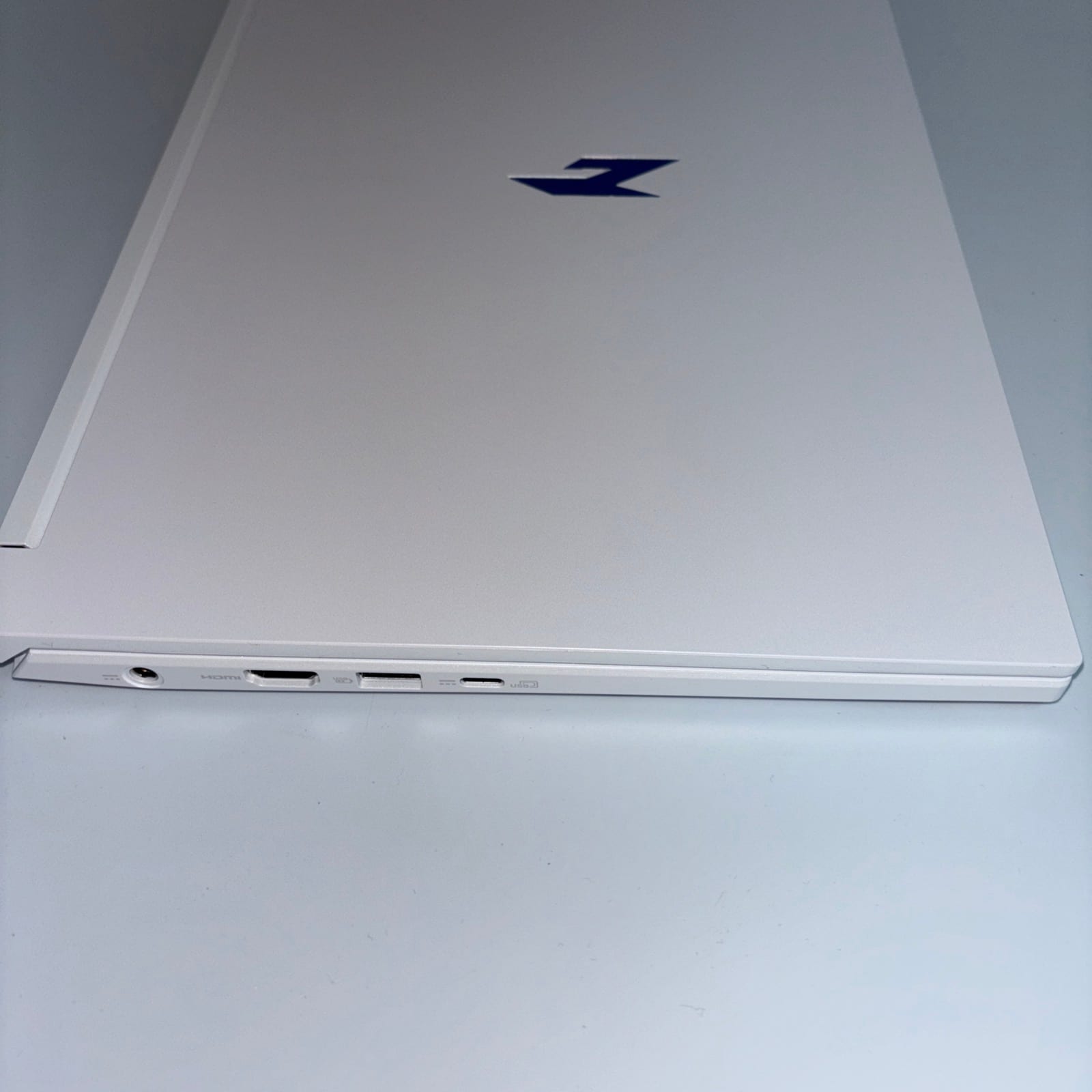 Acer Nitro V14 Gaming Laptop – Ryzen 5, RTX 3050, 14.5" FHD – White - Gadget Converters