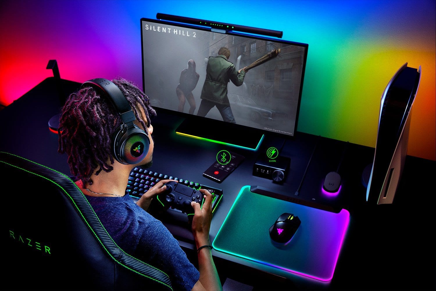 Razer Kraken V4 Pro Headset + OLED Control HUB + Razer Base Station v2 Chroma - Gadget Converters